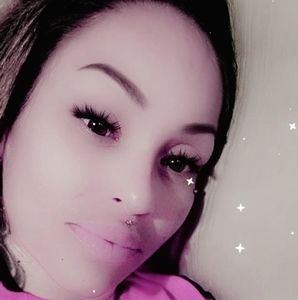 Meet your Posher, Candice